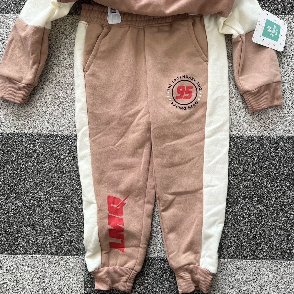 NWT Cars Lightning McQueen 2 Pieces Sweater and Pants Set- 24M - Picture 5 of 6